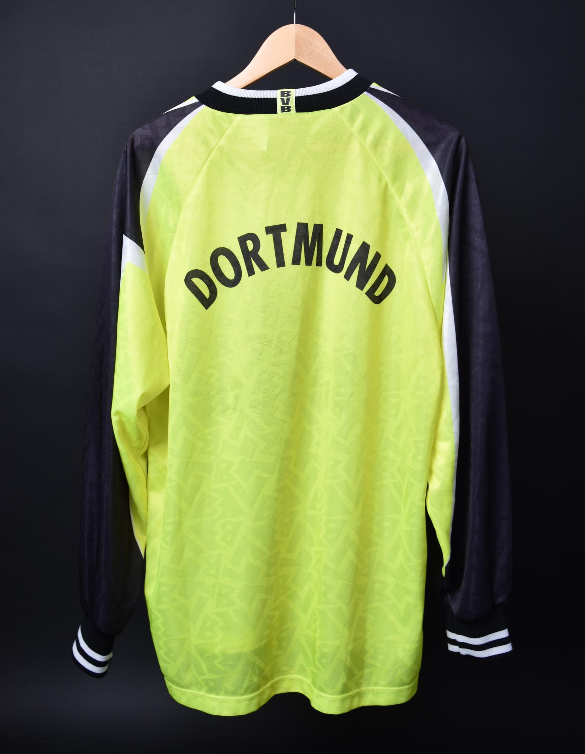 bvb_back.jpg